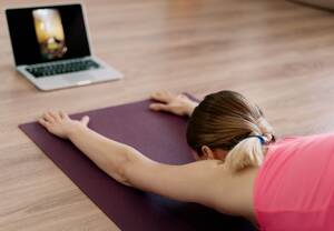 yin-yoga-les-online-vanaf-laptop