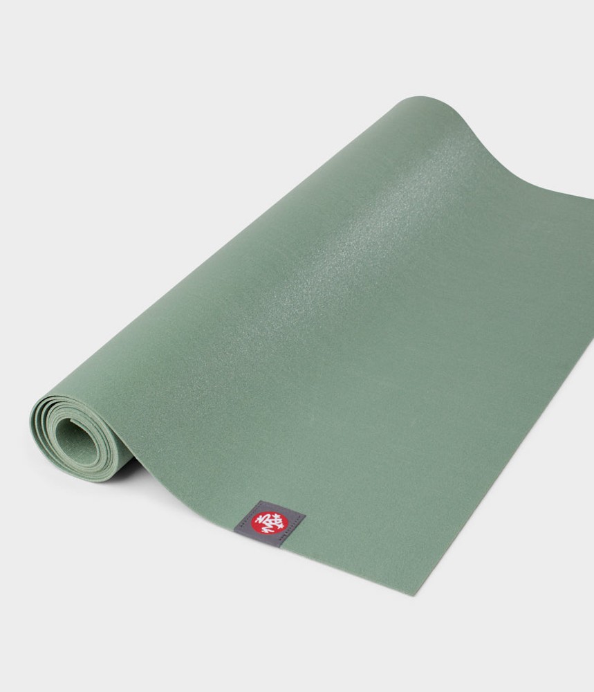 Manduka eKO Travel Superlite reisyogamat in Leaf Green